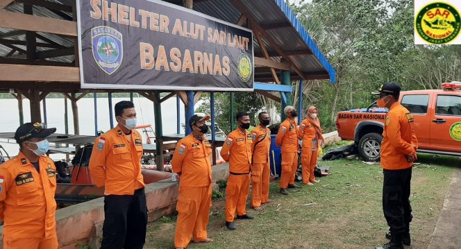 
 Foto: Basarnas ( Tim Pencari Basarnas yang siap melaksanakan tugas pencarian)