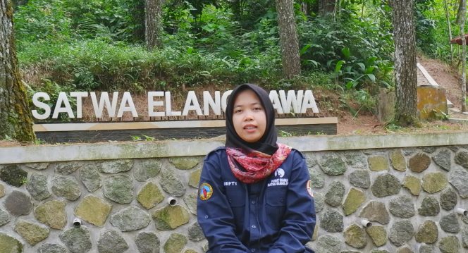 
 Drh Septi, yang bertugas di Konservasi Alam, yang berada di Taman Nasional Gunung Halimun Salak, Beliau bertugas di KLinik Pusat Suaka Satwa Elang Jawa, Di Desa Loji Bogor Jawa Barat. Foto: Taufik Hidayat