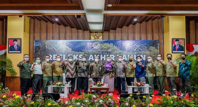
 KLHK Komitmen Wujudkan Pengembangan Kepemimpinan Hijau di Indonesia. Foto : KLHK