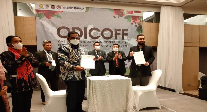 
 Dalam rangkaian ODICOFF yang dilaksanakan pada tanggal 1-4 Desember 2021 di Istanbul, Turki, para pengusaha juga merasakan langsung nikmatnya berbagai jenis kopi hasil produksi petani Indonesia. Foto : KLHK