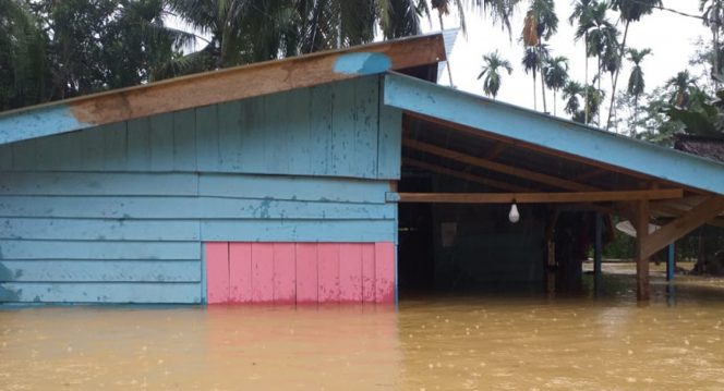 
 Kondisi banjir di Kabupaten Aceh Timur pada Kamis (30/12) merendam salah satu rumah rumah warga di wilayah tersebut. Foto : BPBD Kabupaten Aceh Timur
