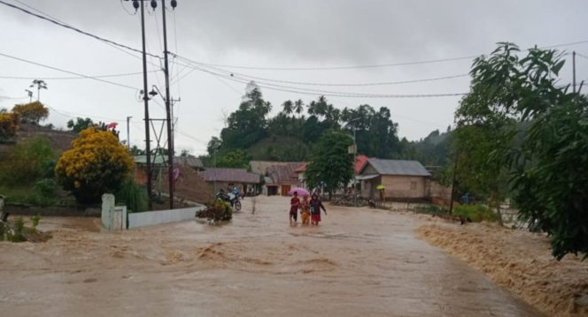 
 Pemukiman warga teredam banjir di Kabupaten Bolaang Mongondow Timur, Provinsi Sulawesi Utara. Foto : BPBD Kabupaten Bolaang Mongondow